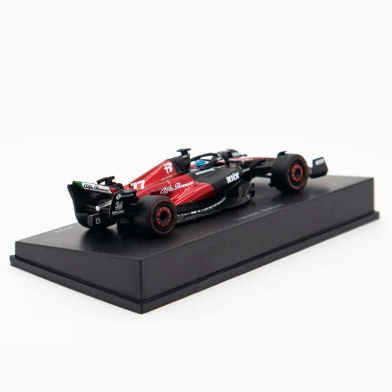 Spark® 1:64 Alfa Romeo KICK C43