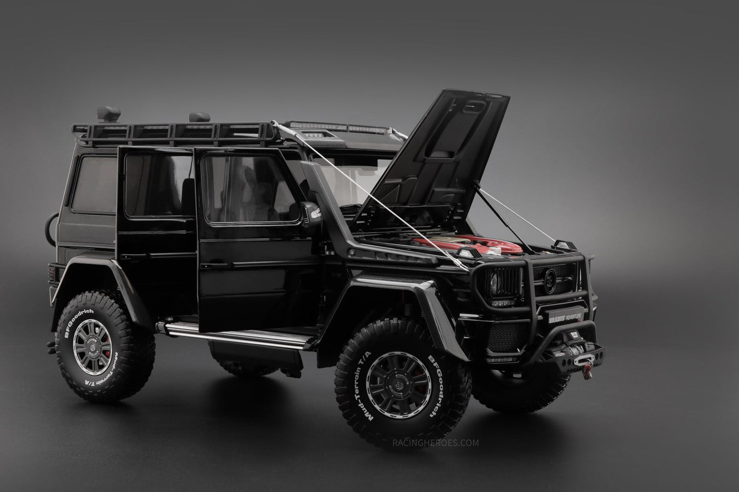 Brabus 550 Adventure Mercedes-Benz G 500 4×42 Black 1:18 by Almost Real