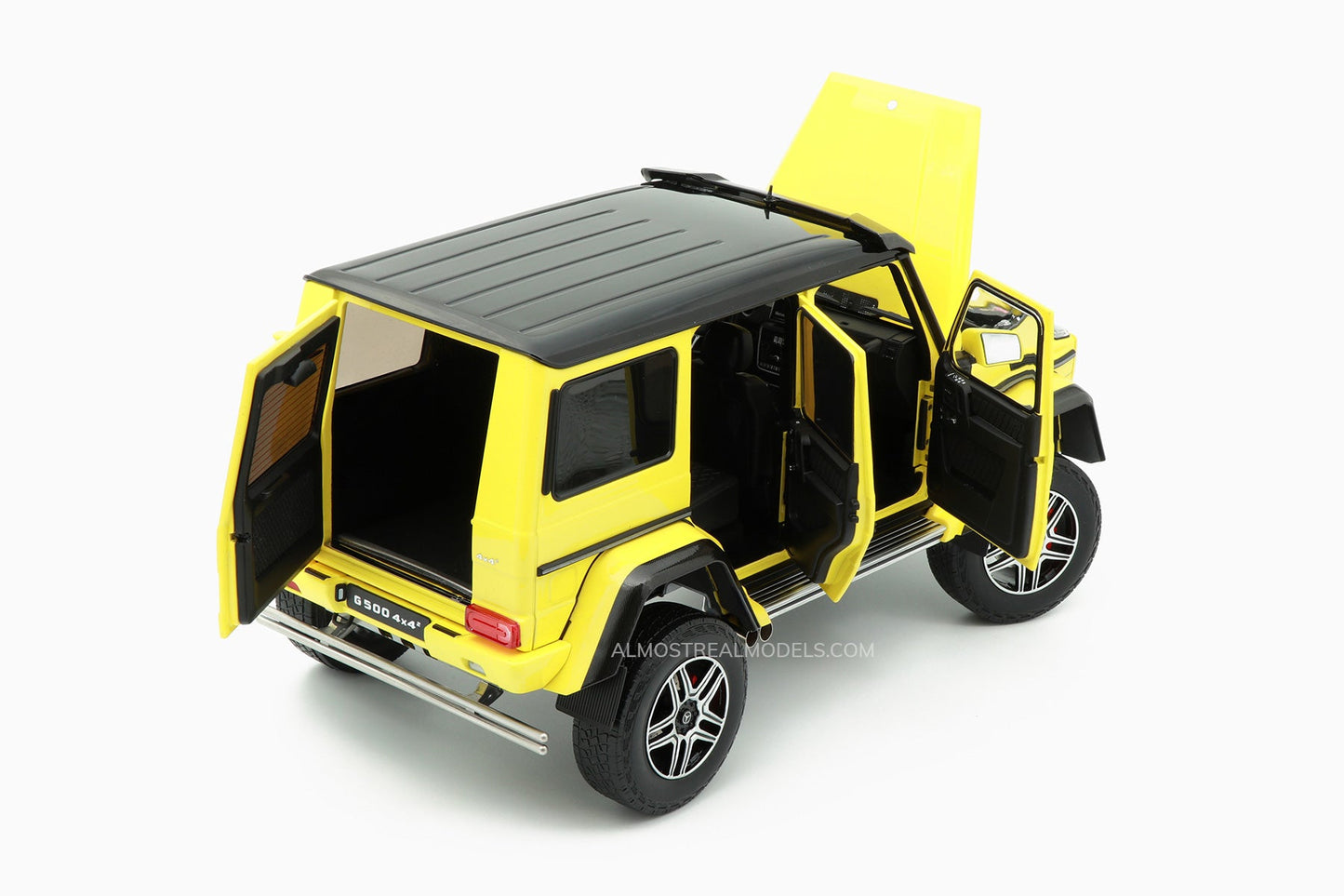Mercedes-Benz G500 4×42 Yellow 1:18 by Almost Real