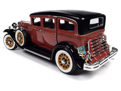 1931 Peerless Master 8 Sedan (Cinnamon Red) 1:18 Scale