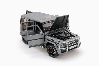 Mercedes-AMG G 63 (W463) 2017 Monza Grey Magno 1:18 by Almost Real