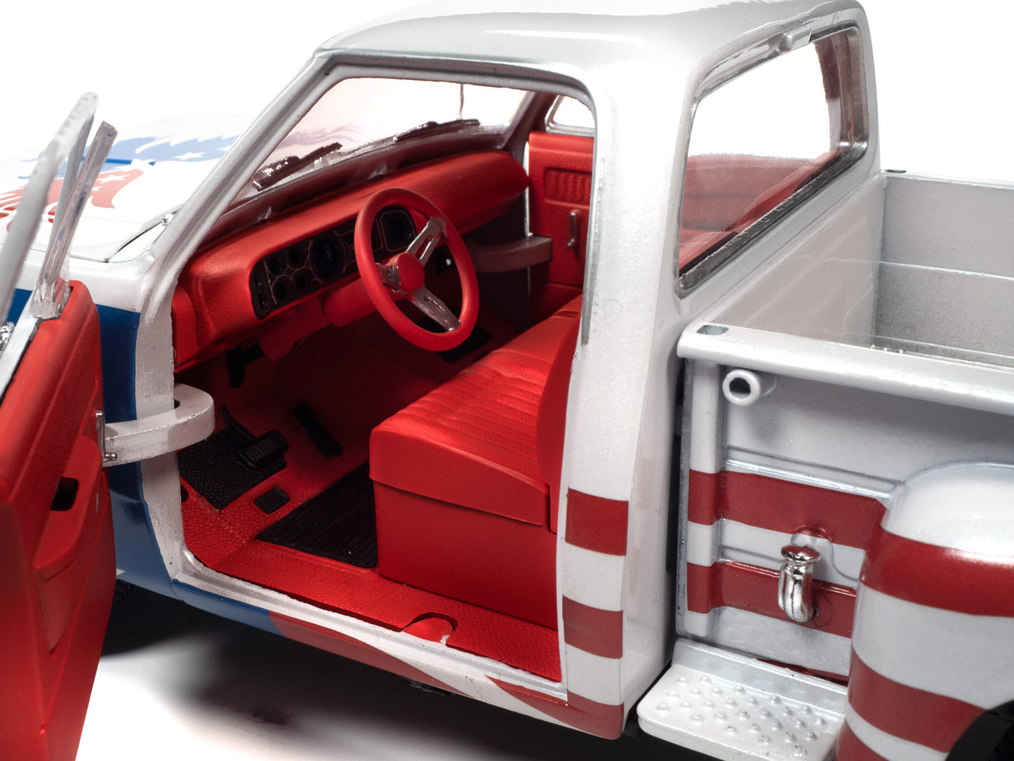 "PRE-ORDER" 1980 Stepside Patriotic Pickup 1:18 Scale (DUE JUNE 2023)
